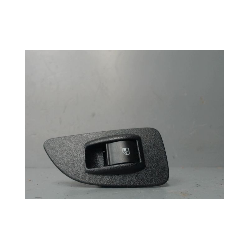 COMMANDE LEVE-GLACE PORTE ARG FIAT BRAVO