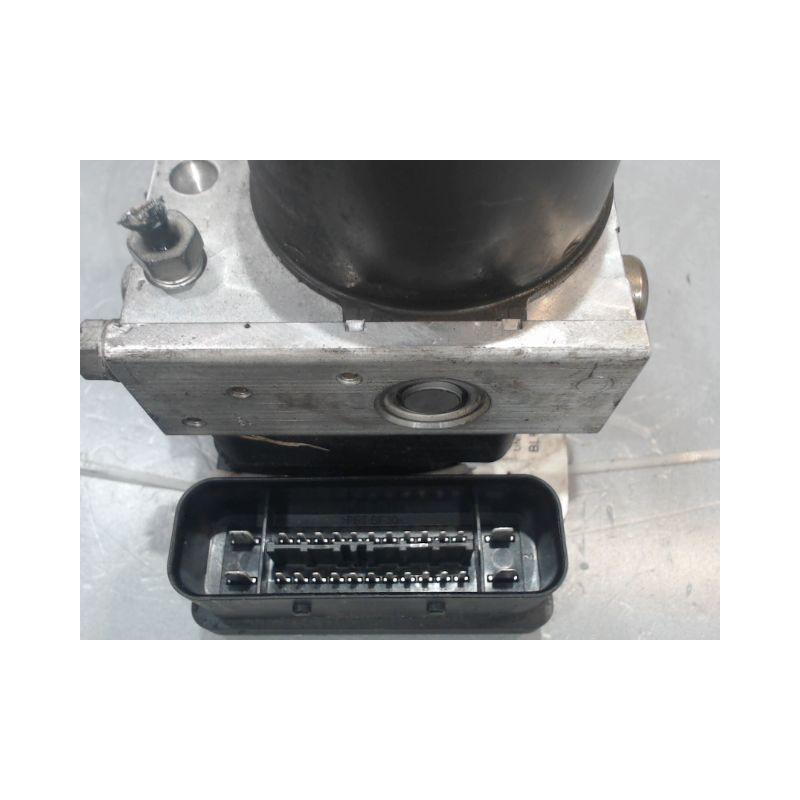 UNITE HYDRAULIQUE ABS FORD FOCUS