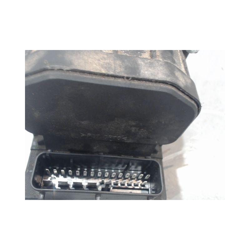 UNITE HYDRAULIQUE ABS TOYOTA YARIS