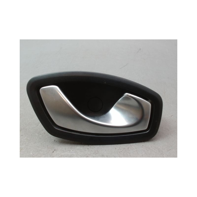 POIGNEE INTERIEURE PORTE ARRIERE DROIT RENAULT CLIO BREAK IV Phase 1 2012-...