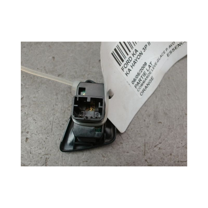COMMANDE LEVE-GLACE PORTE AVD FORD KA II 2008-...