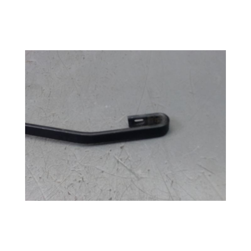 BRAS ESSUIE-GLACE AVANT GAUCHE DACIA SANDERO I 2008-2012