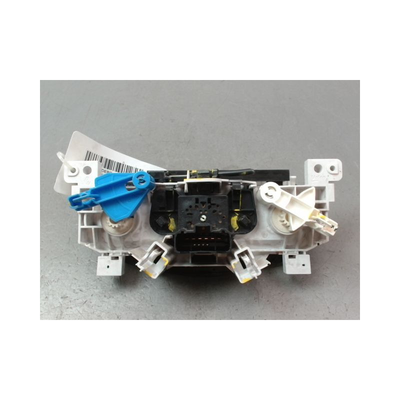 COMMANDE DE CHAUFFAGE DACIA SANDERO I 2008-2012