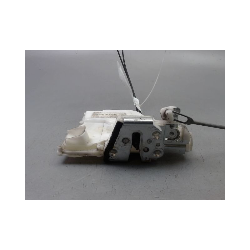 SYSTEME CONDAMNATION AVANT DROIT SUZUKI SWIFT III 2005-2011