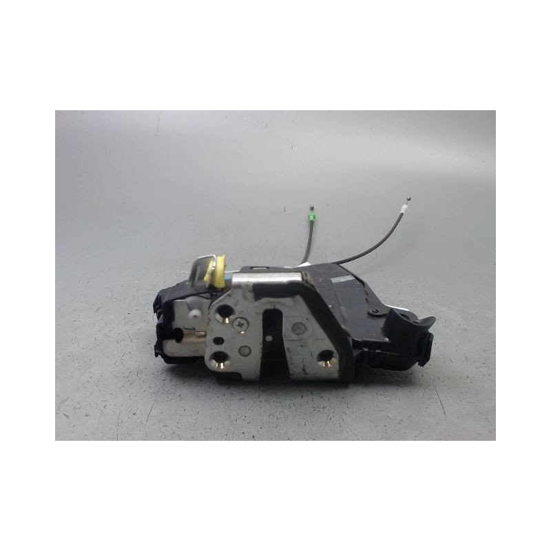 SYSTEME CONDAMNATION AVANT GAUCHE TOYOTA AURIS 2010-