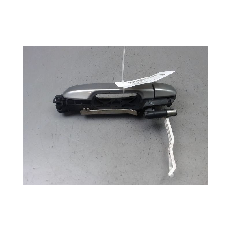 POIGNEE EXTERIEURE PORTE ARRIERE DROIT TOYOTA AURIS 2010-