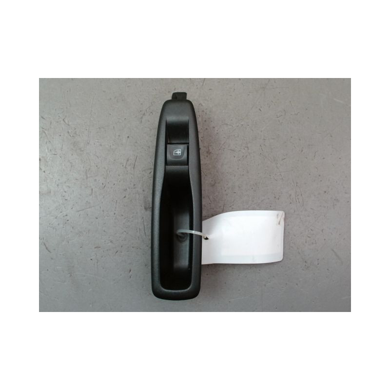 COMMANDE LEVE-GLACE PORTE ARD RENAULT CLIO BREAK IV Phase 1 2012-...