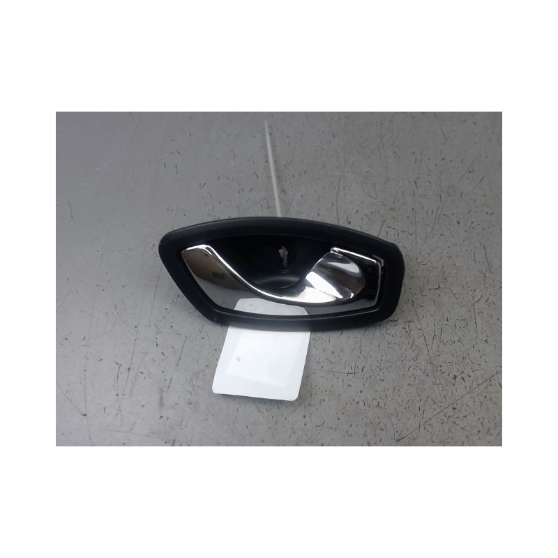 POIGNEE INTERIEURE PORTE AVANT DROIT RENAULT CLIO BREAK IV Phase 1 2012-...