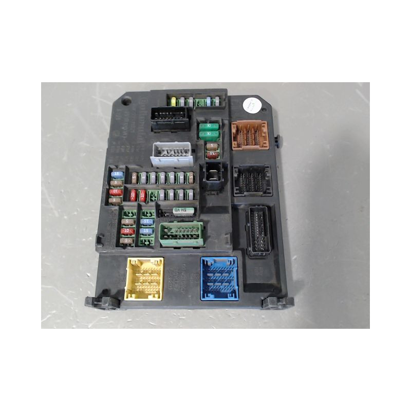 BOITIER GESTION HABITACLE CITROEN C4 II 10-15