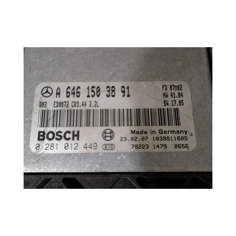 CALCULATEUR MOTEUR MERCEDES CLASSE C COUPE SPORT 04-08