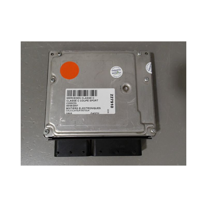 CALCULATEUR MOTEUR MERCEDES CLASSE C COUPE SPORT 04-08