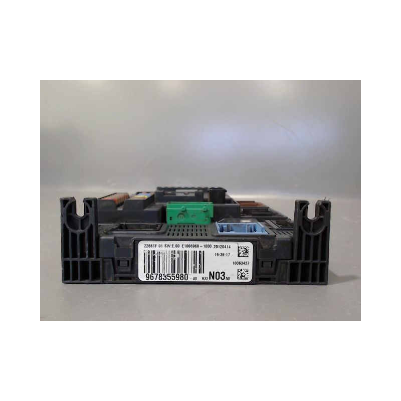 BOITIER GESTION HABITACLE PEUGEOT 208 12-15