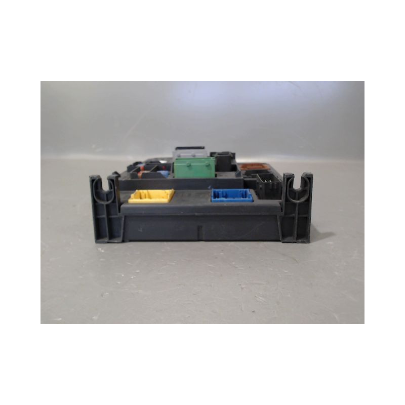 BOITIER GESTION HABITACLE CITROEN C4 II 10-15