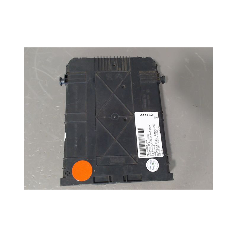 BOITIER GESTION HABITACLE PEUGEOT 208 PH2 2015-