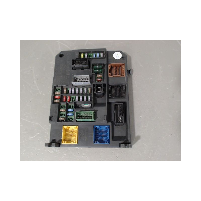 BOITIER GESTION HABITACLE PEUGEOT 508 11-14