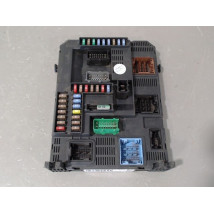 BOITIER GESTION HABITACLE PEUGEOT 208 12-15