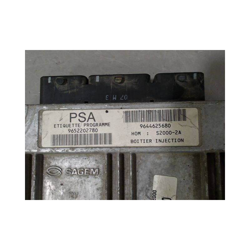 CALCULATEUR MOTEUR PEUGEOT 206 98-09