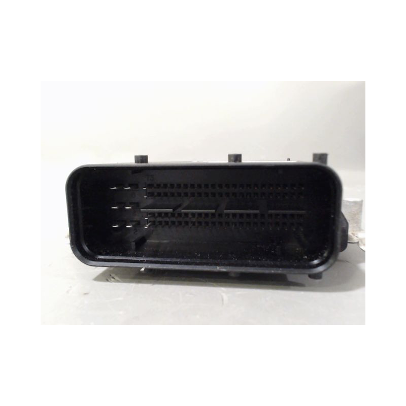 CALCULATEUR MOTEUR KIA RIO