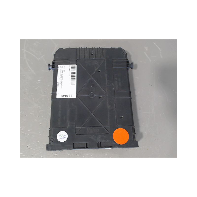 BOITIER GESTION HABITACLE PEUGEOT 208