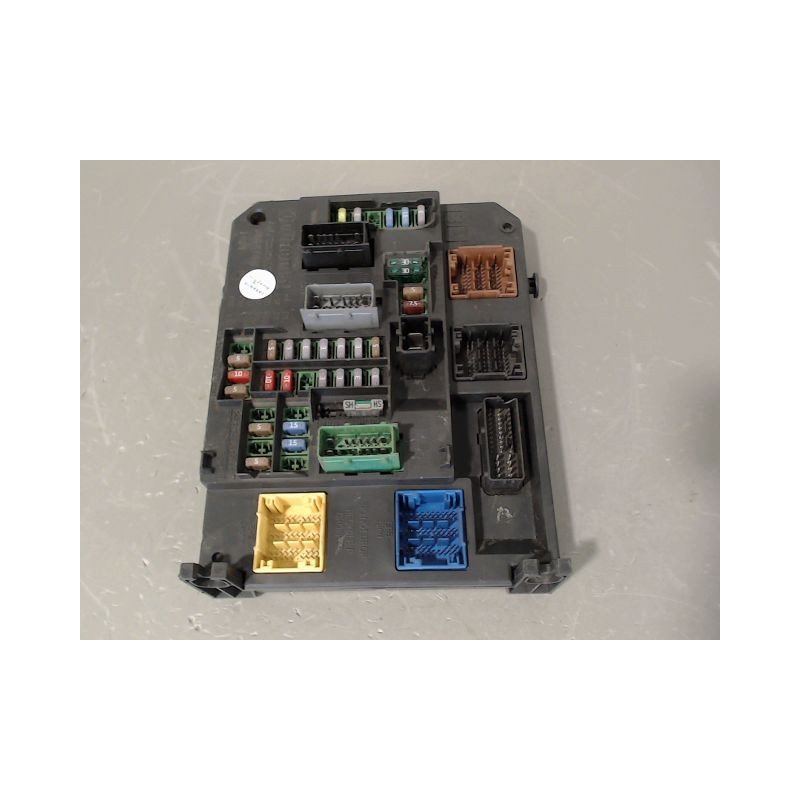 BOITIER GESTION HABITACLE PEUGEOT 508