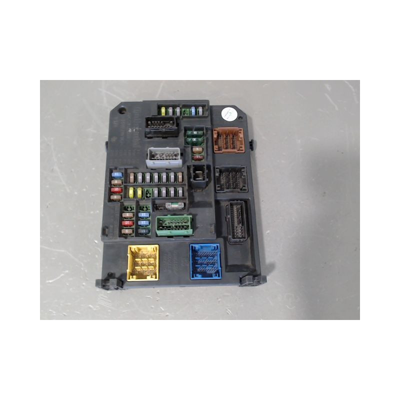 BOITIER GESTION HABITACLE CITROEN C4