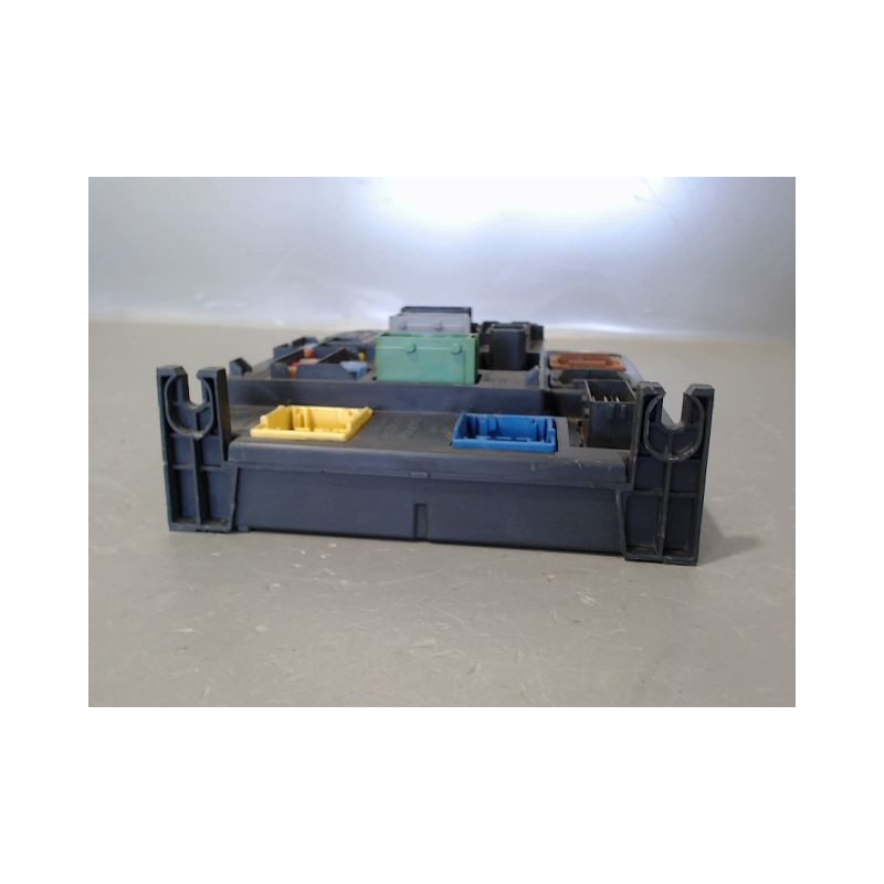 BOITIER GESTION HABITACLE CITROEN C4