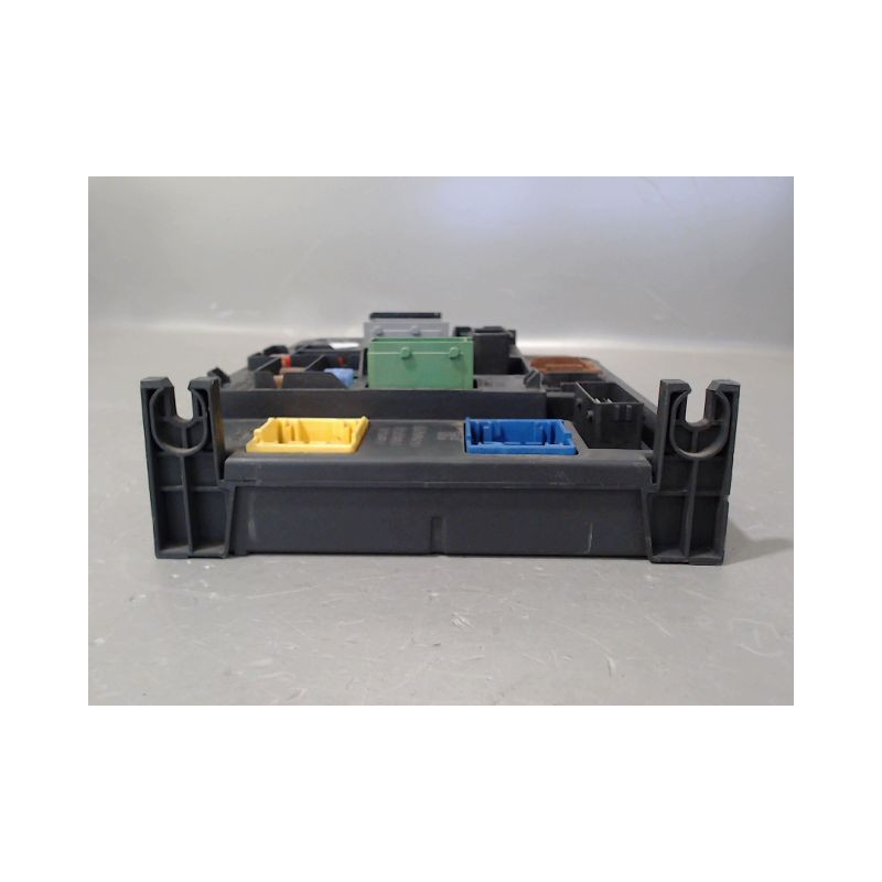 BOITIER GESTION HABITACLE PEUGEOT 508
