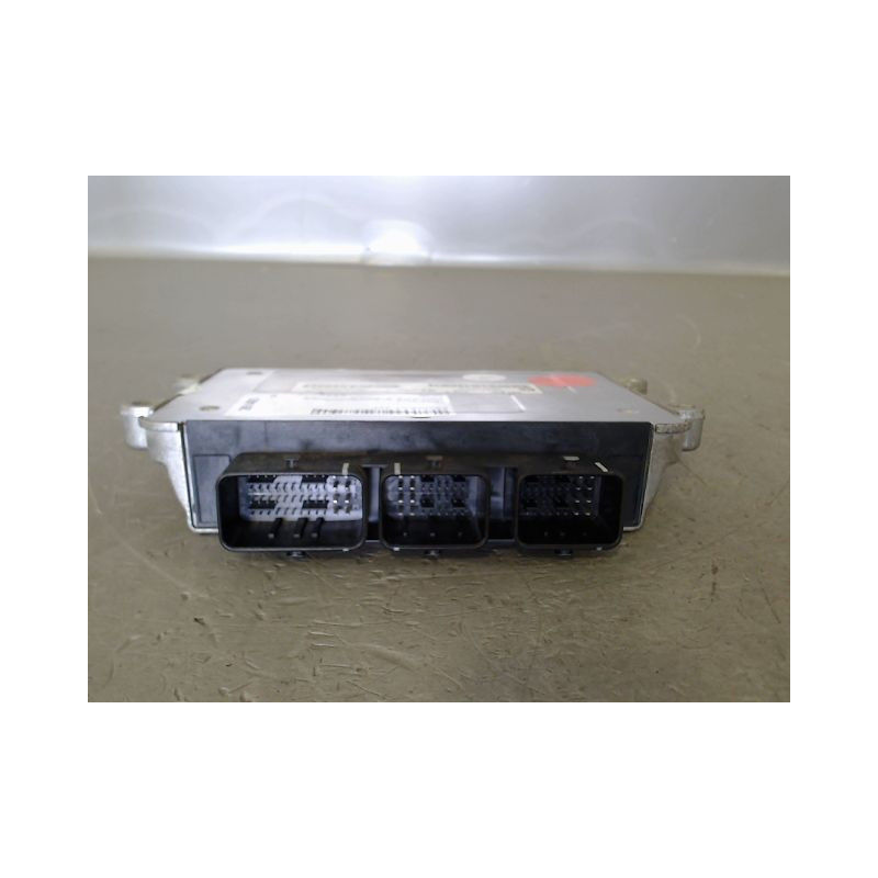 CALCULATEUR MOTEUR PEUGEOT 207