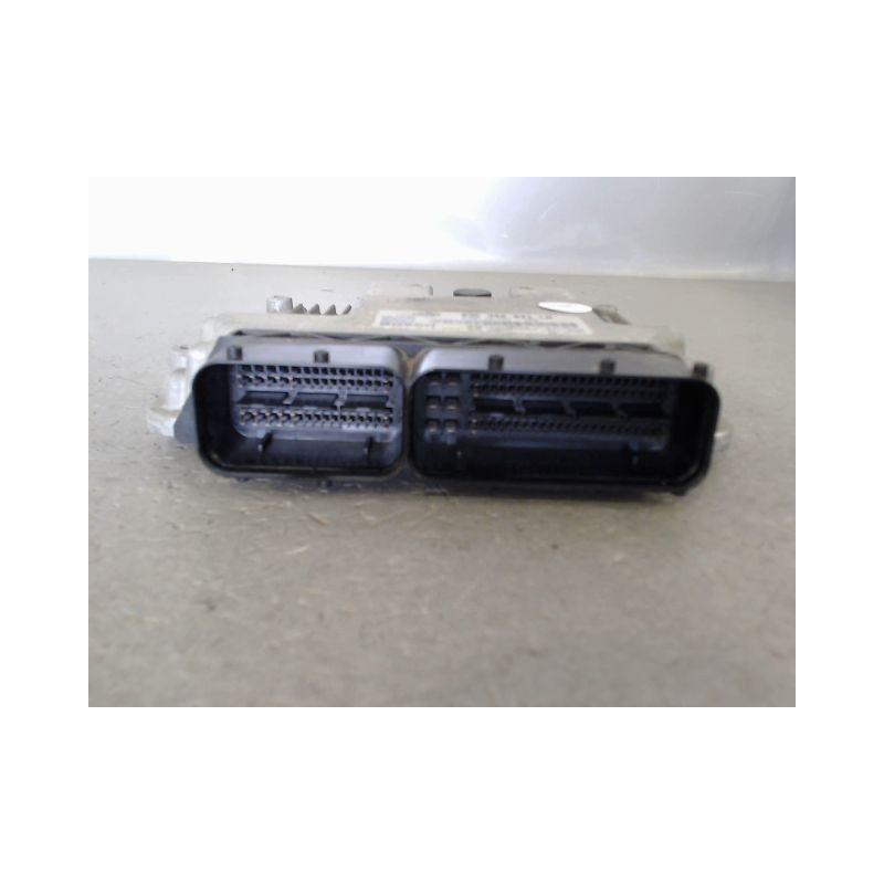 CALCULATEUR MOTEUR SEAT ALTEA