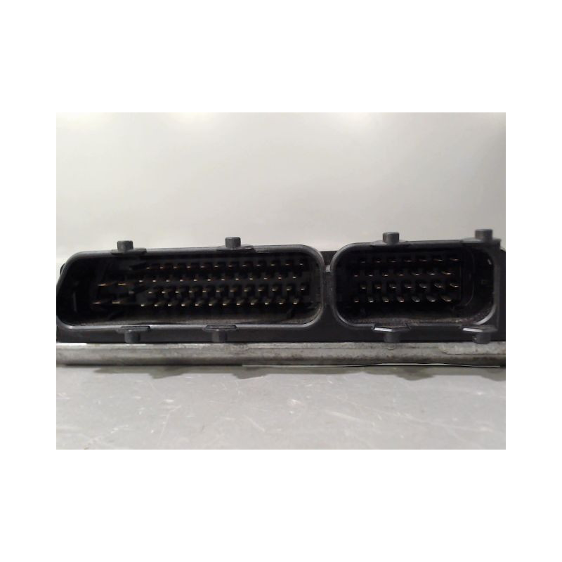 CALCULATEUR MOTEUR SEAT IBIZA
