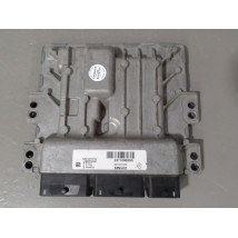 CALCULATEUR MOTEUR DACIA DUSTER