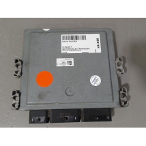 CALCULATEUR MOTEUR DACIA DUSTER