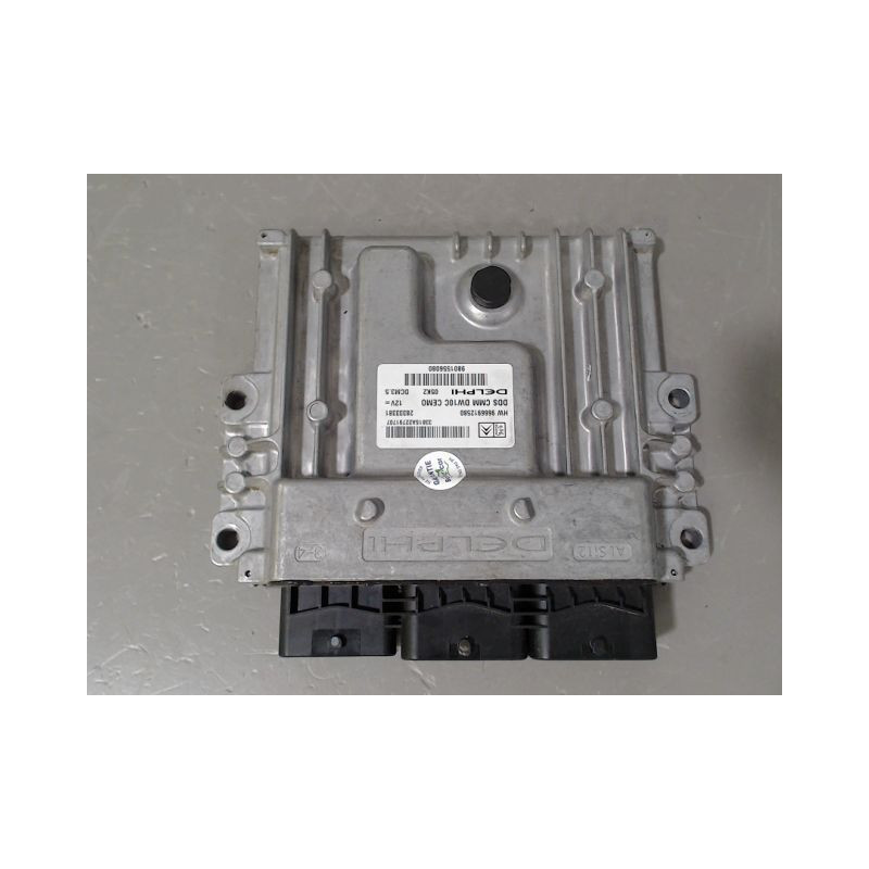 CALCULATEUR MOTEUR PEUGEOT 5008