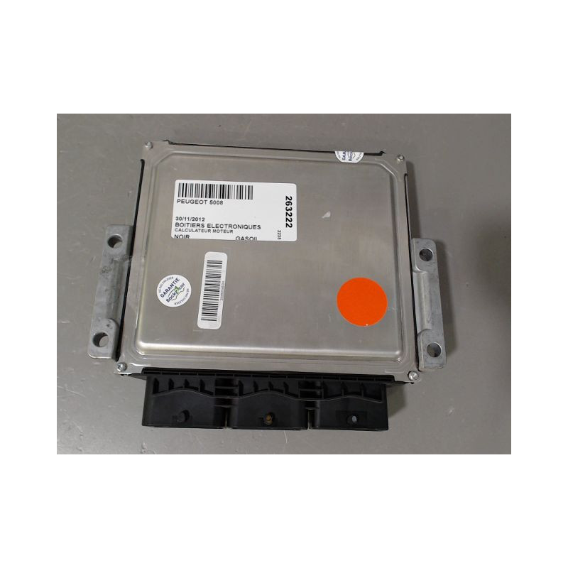 CALCULATEUR MOTEUR PEUGEOT 5008