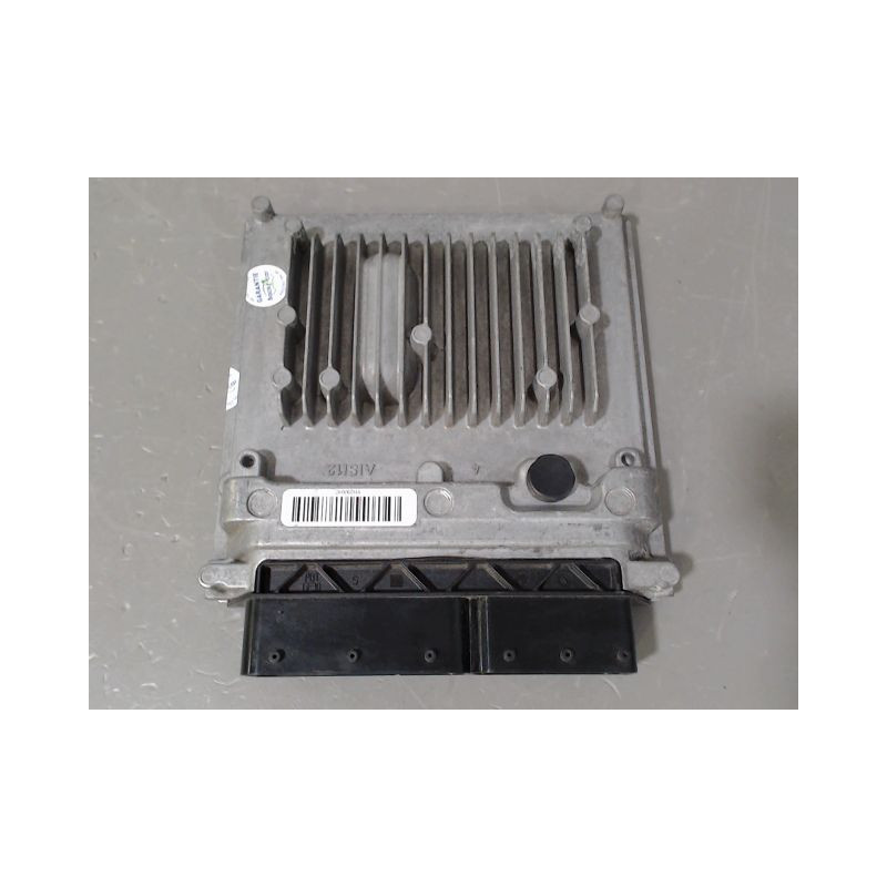 CALCULATEUR MOTEUR MERCEDES GLA