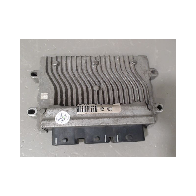 CALCULATEUR MOTEUR PEUGEOT 206
