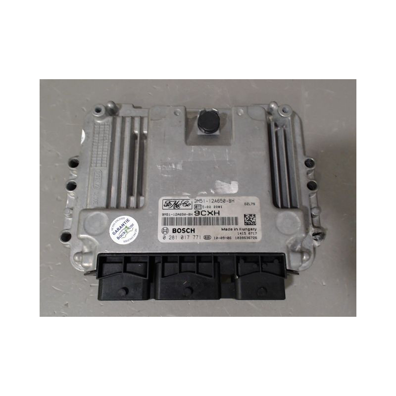 CALCULATEUR MOTEUR FORD FOCUS