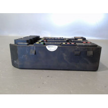 BOITE A FUSIBLES RENAULT MEGANE