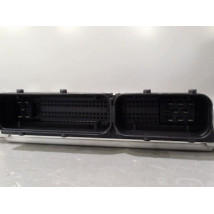 CALCULATEUR MOTEUR AUDI A6
