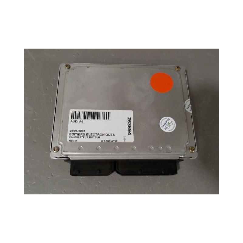 CALCULATEUR MOTEUR AUDI A6