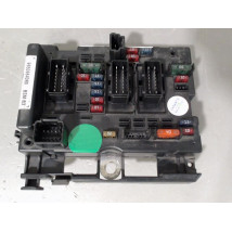 BOITE A FUSIBLES PEUGEOT 307