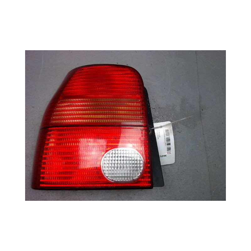 FEU ARRIERE GAUCHE  VOLKSWAGEN LUPO