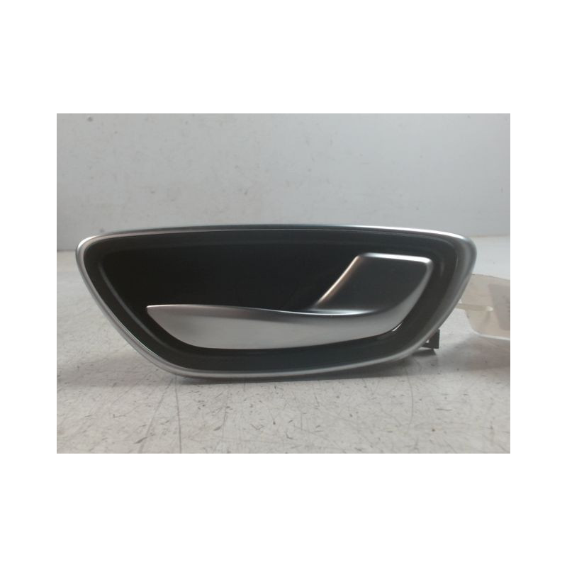 POIGNEE INTERIEURE PORTE ARRIERE DROIT RENAULT ESPACE 2009-