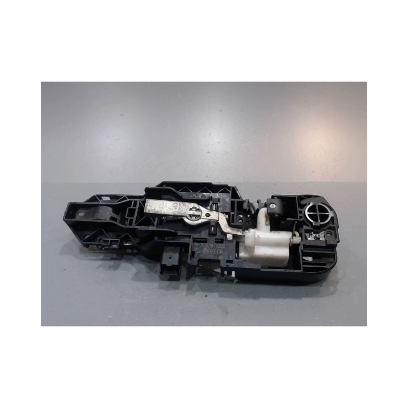 POIGNEE EXTERIEURE PORTE ARRIERE DROIT RENAULT MEGANE