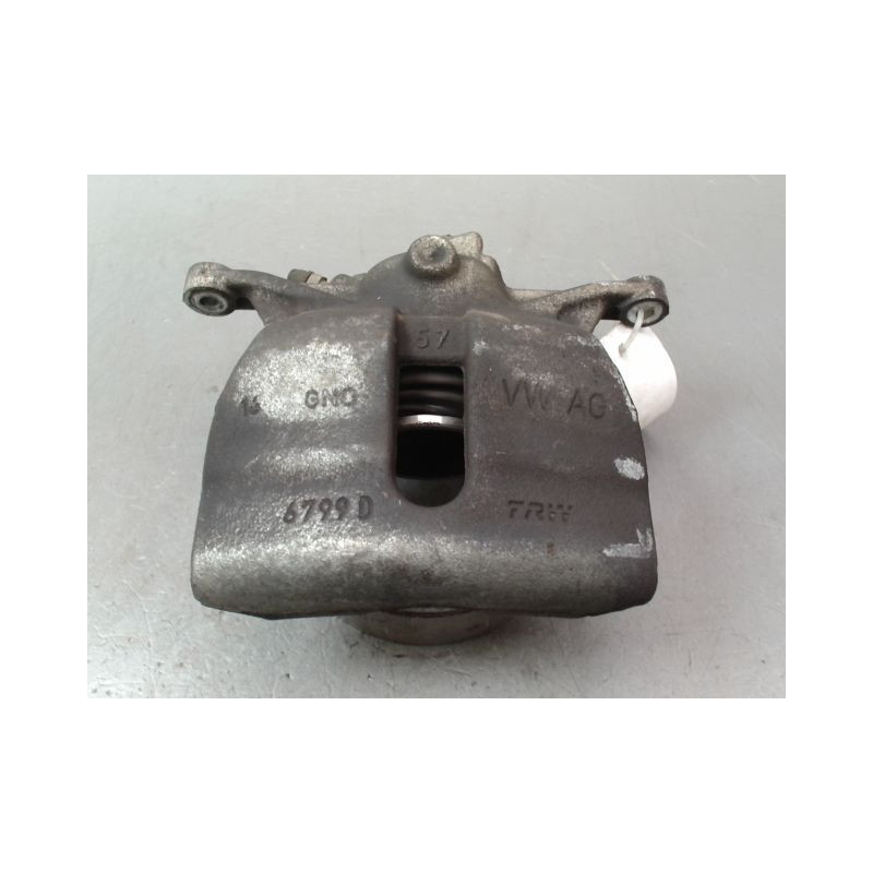 ETRIER DE FREIN AVANT DROIT AUDI TT COUPE 2006-