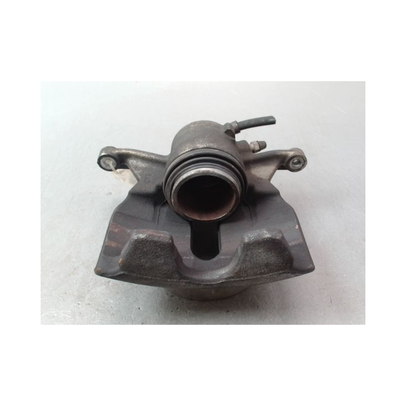 ETRIER DE FREIN AVANT DROIT AUDI TT COUPE 2006-