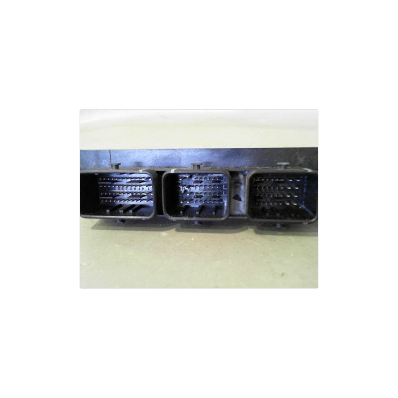 CALCULATEUR MOTEUR PEUGEOT 206 98-09