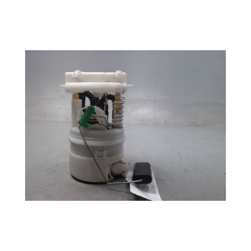 POMPE CARBURANT IMMERGEE DACIA SANDERO