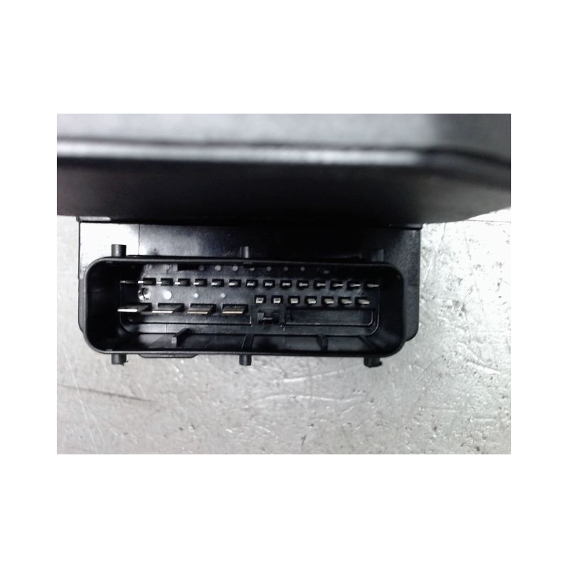 UNITE HYDRAULIQUE ABS TOYOTA YARIS