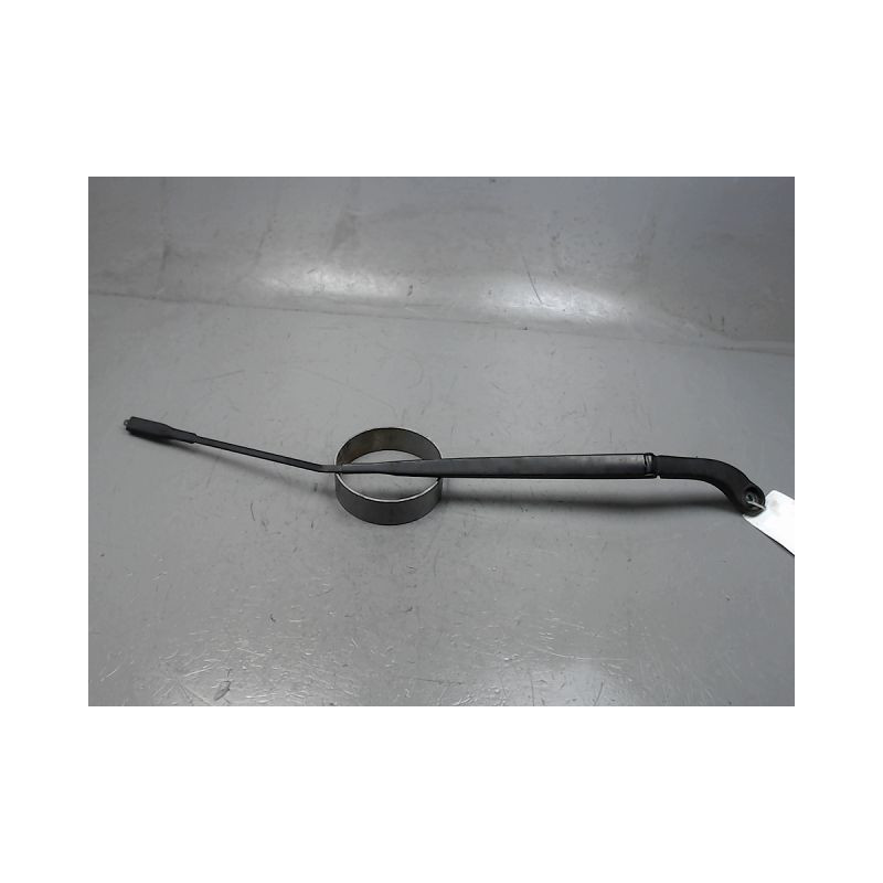 BRAS ESSUIE-GLACE AVANT DROIT NISSAN QASHQAI